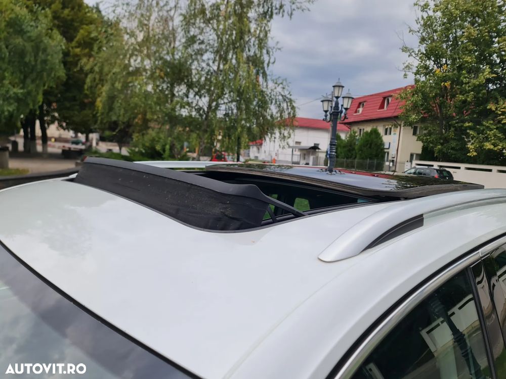 Volkswagen Tiguan 2.0 TDI SCR DSG IQ.DRIVE - 12