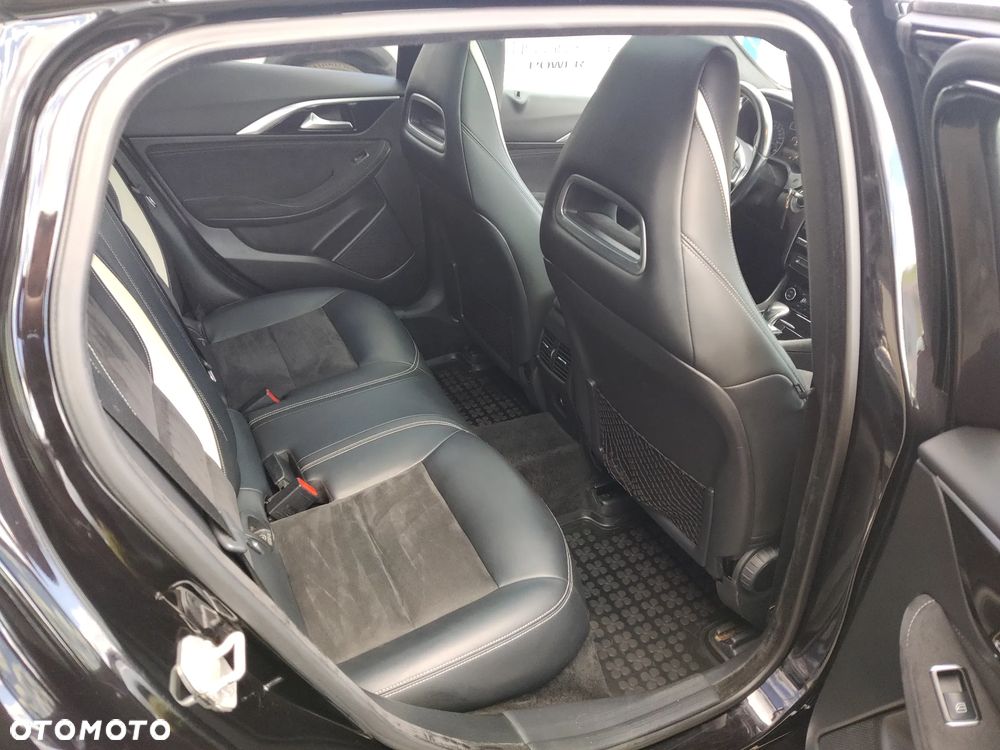 Infiniti Q30 2.2d Sport AWD 7DCT - 17