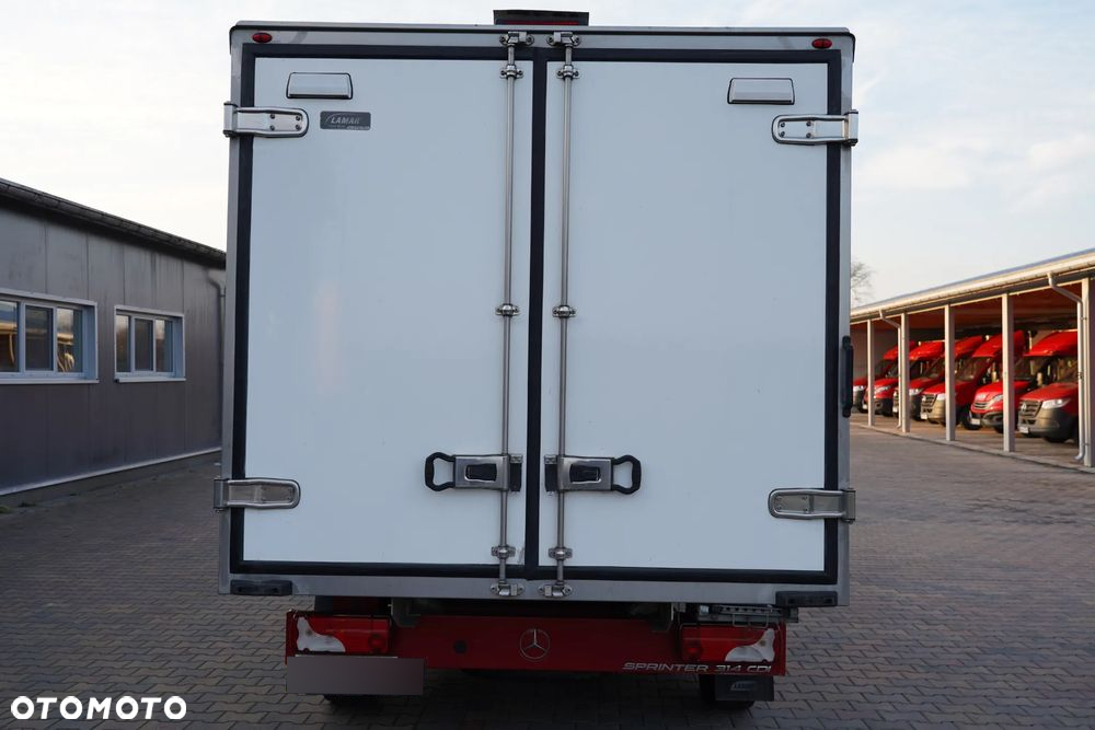 Mercedes-Benz Sprinter/Lamar - 9