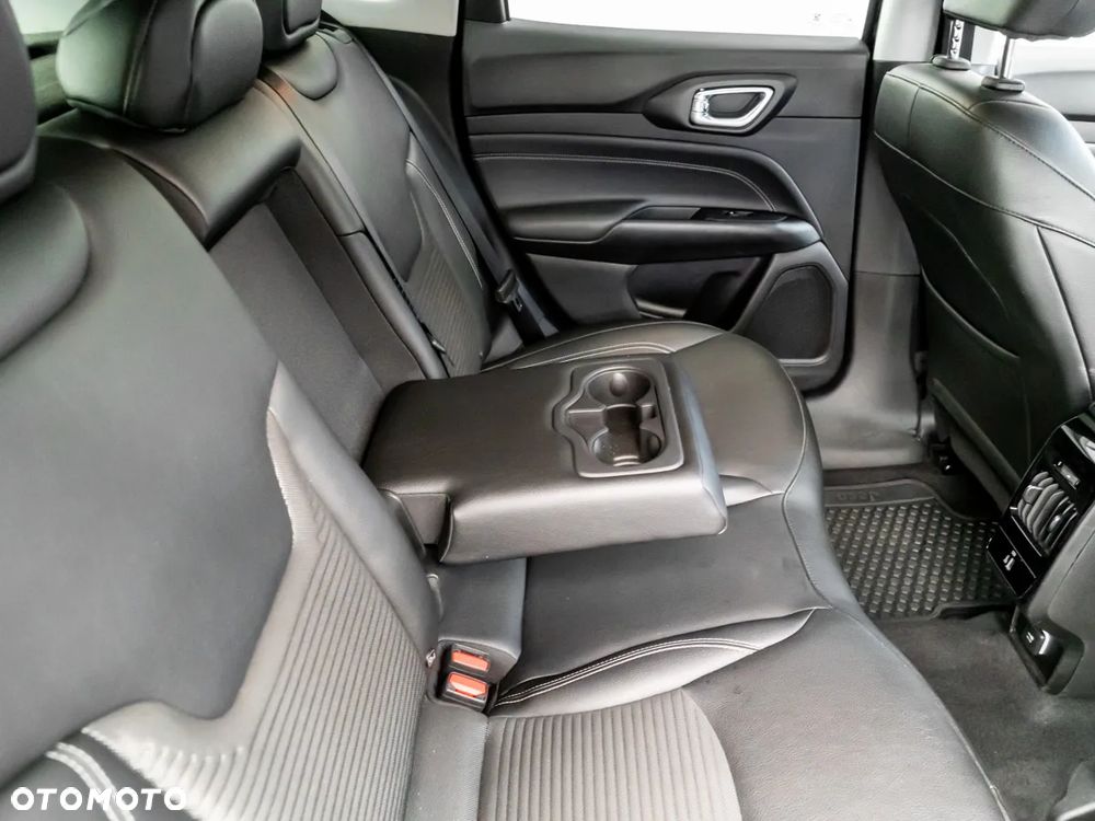 Jeep Compass 1.6 MultiJet Limited - 26