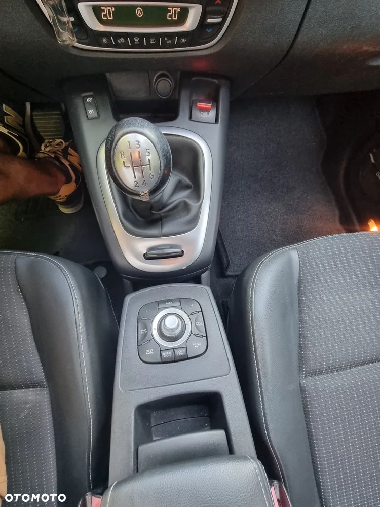 Renault Grand Scenic dCi 130 FAP Start & Stop Bose Edition - 11