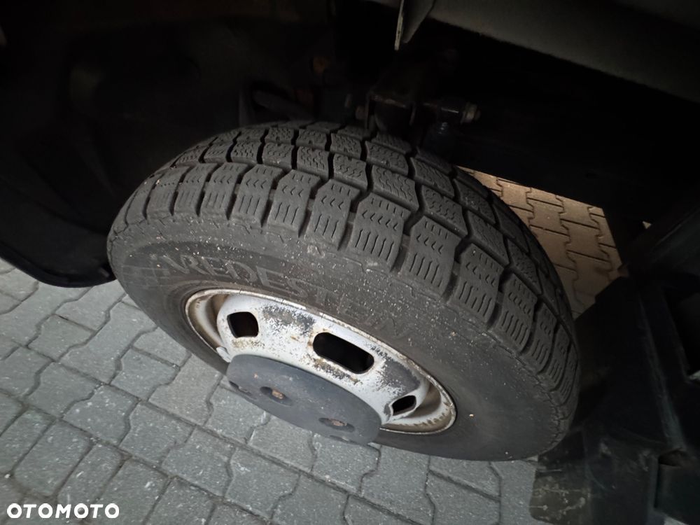 Iveco IVECO DAILY 50c15  DMC 3500 KG W OFERCIE OK 70 SZTUK FURGON KONTENER CHLODNIA WYWROT PODWOZIE DO ZABUDOWY 35c15 - 15