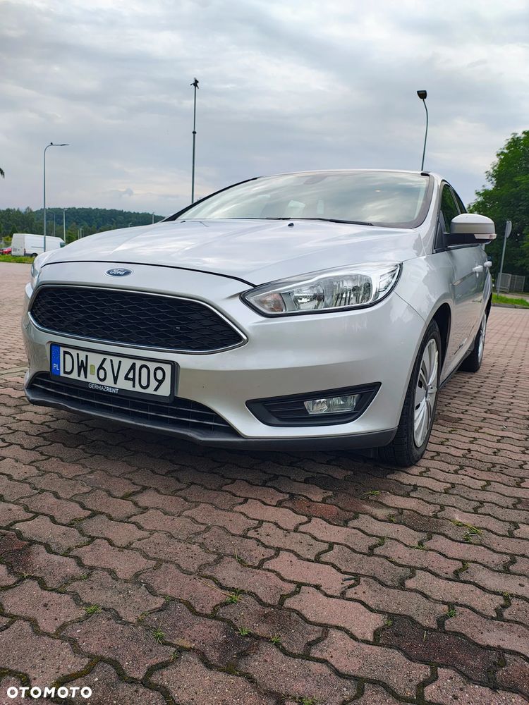 Ford Focus 1.5 TDCi SYNC Edition - 1
