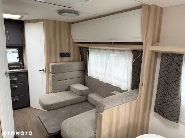 Hobby De Luxe - 19