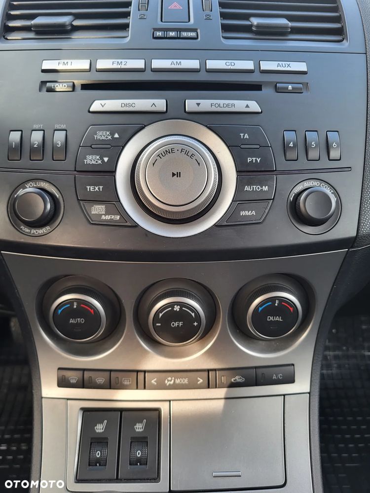 Mazda 3 1.6 Exclusive - 21