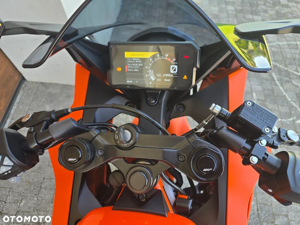 KTM RC 125 - 10