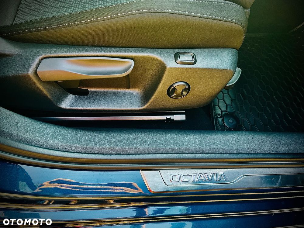 Skoda Octavia 1.5 TSI e-TEC DSG Style - 15