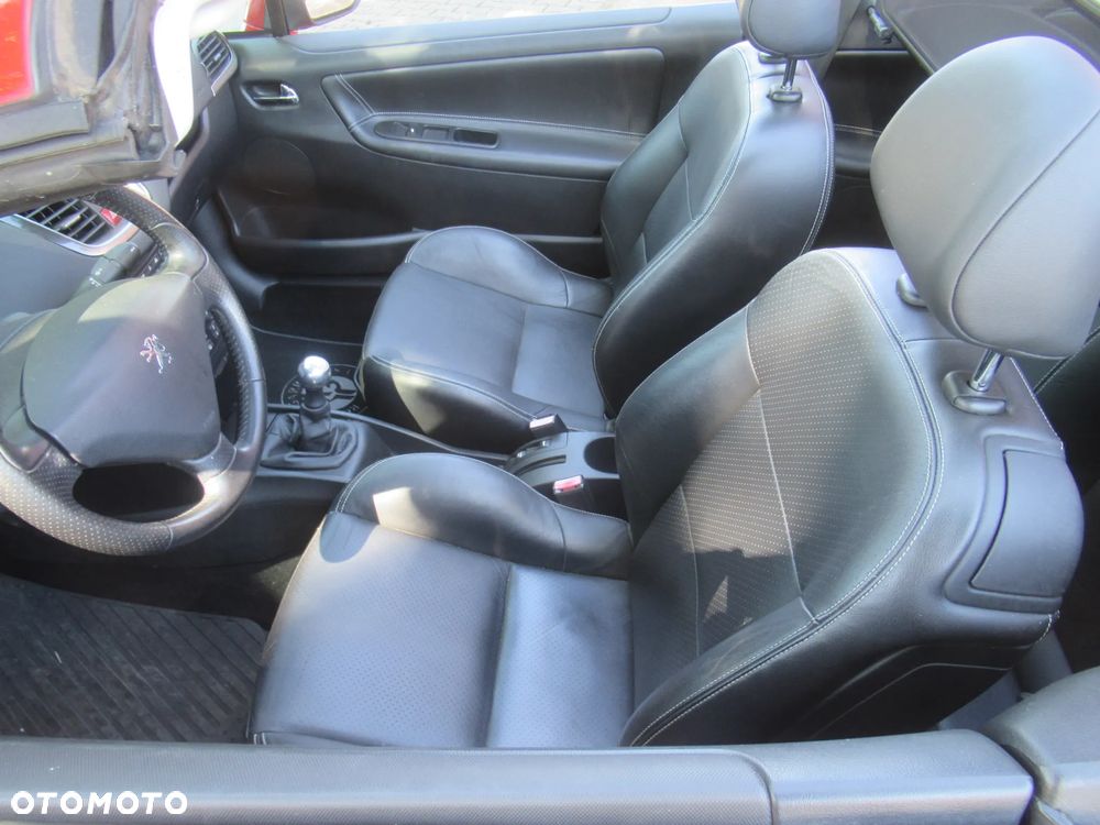 Peugeot 207 CC 1.6 Intense - 30