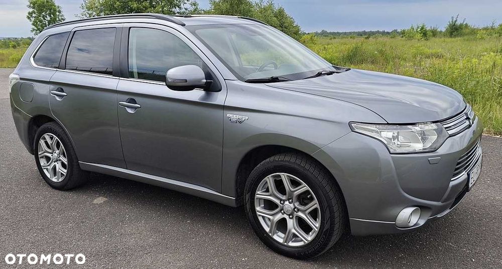 Mitsubishi Outlander - 5