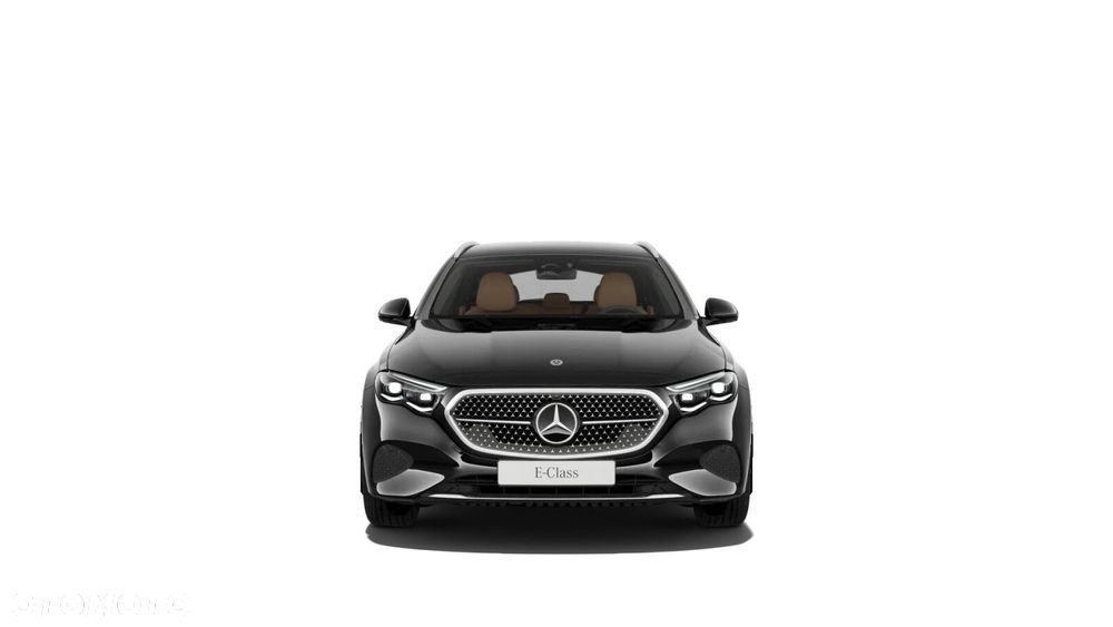 Mercedes-Benz Klasa E - 32
