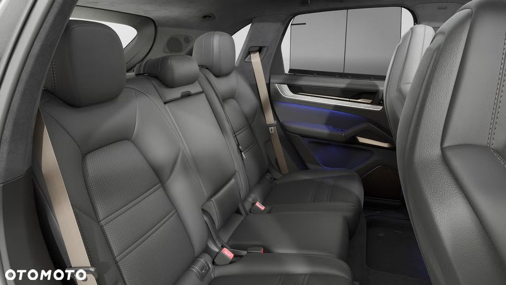 Porsche Cayenne Turbo E-Hybrid PHEV - 12