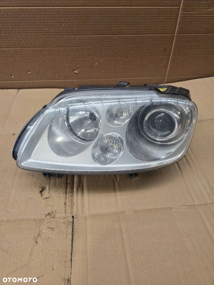 reflektor przód strona lewa volkswagen touran i 1t0941031k - 1