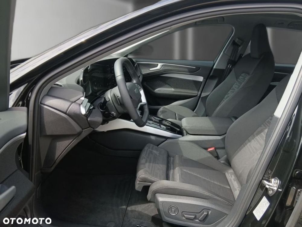 Audi A6 Avant - 8