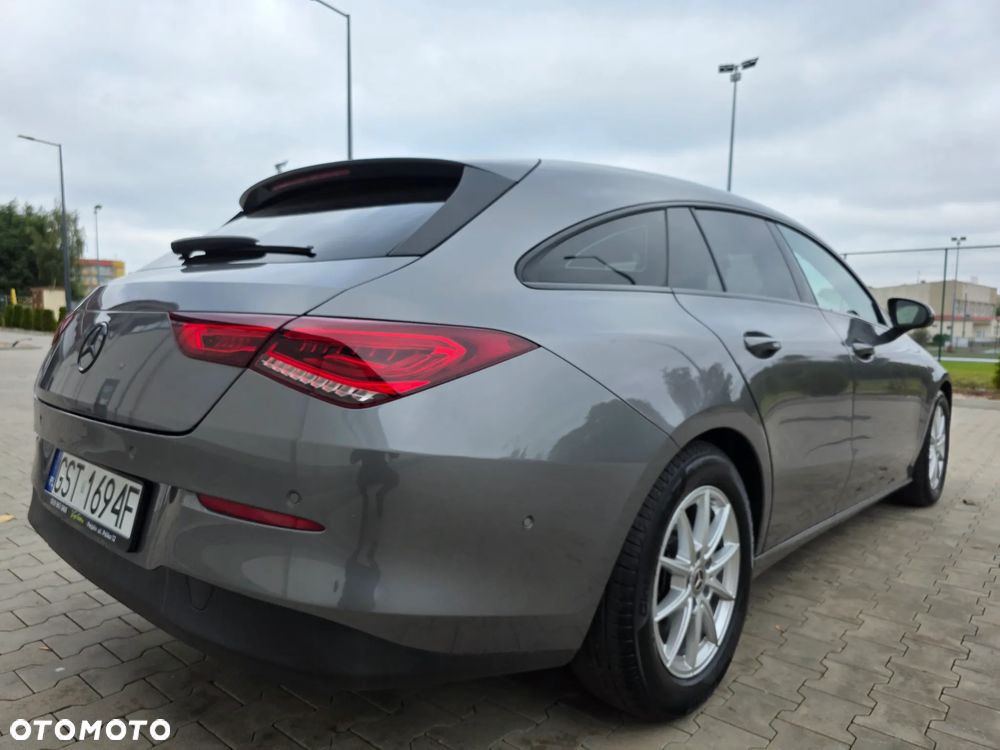 Mercedes-Benz CLA 180 d Shooting Brake 7G-DCT - 9