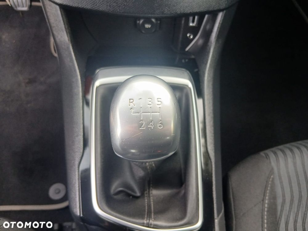 Peugeot 308 - 28