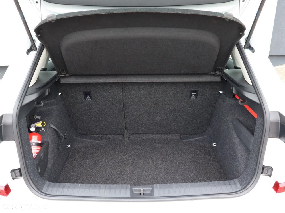 Skoda Kamiq 1.0 TSI Selection DSG - 9