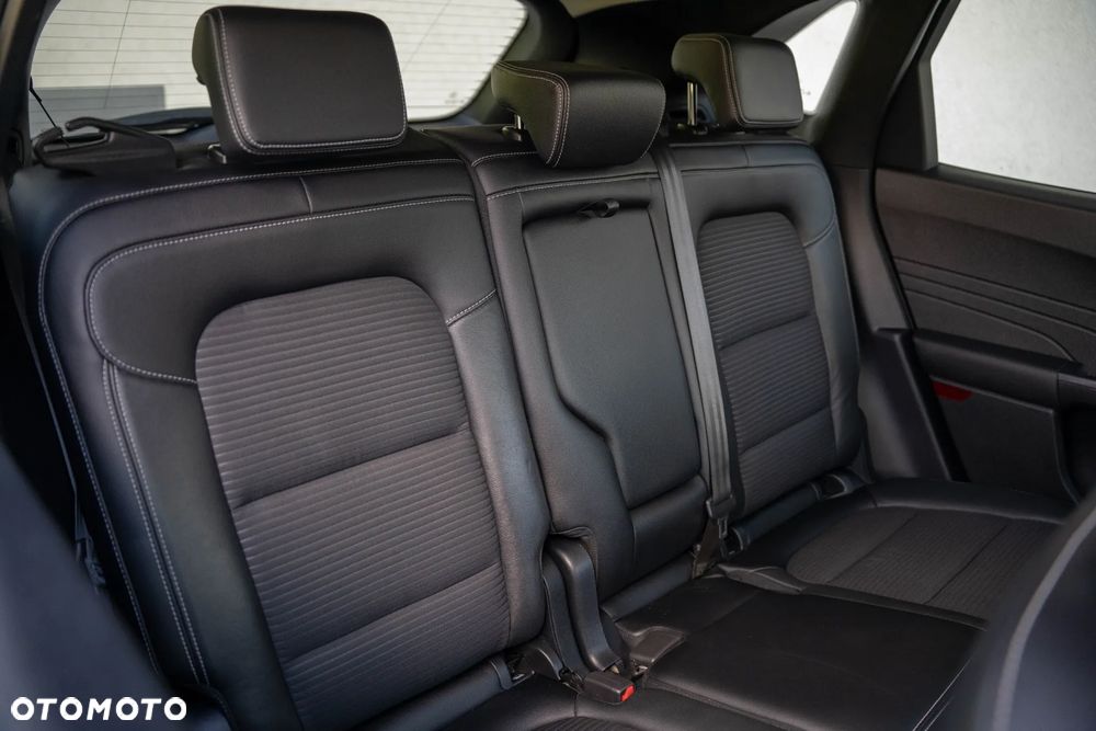 Ford Kuga 1.5 EcoBlue TITANIUM - 25