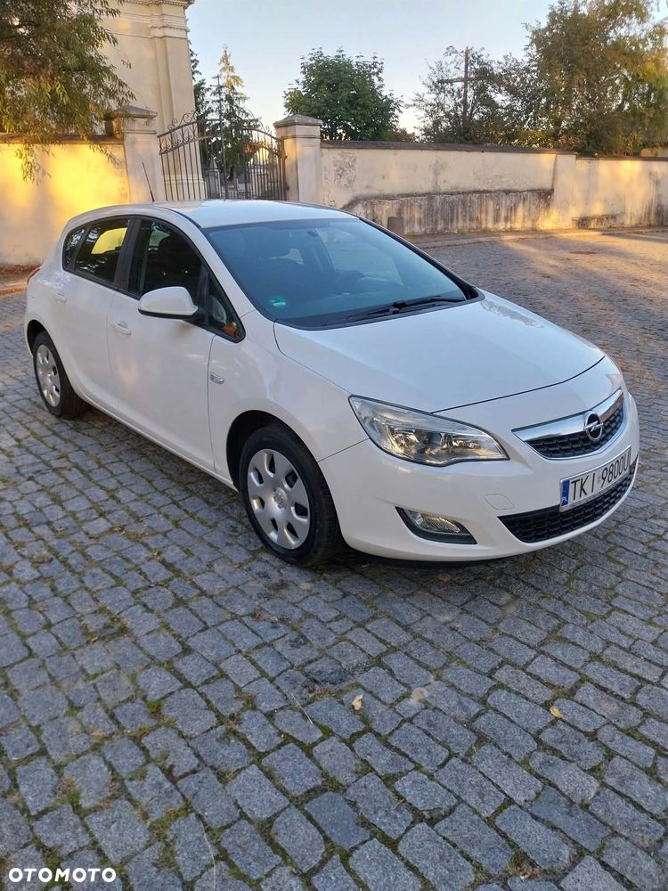 Opel Astra - 2
