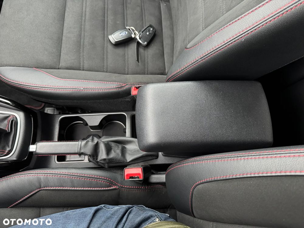 Ford EcoSport 1.0 EcoBoost ST-LINE - 26