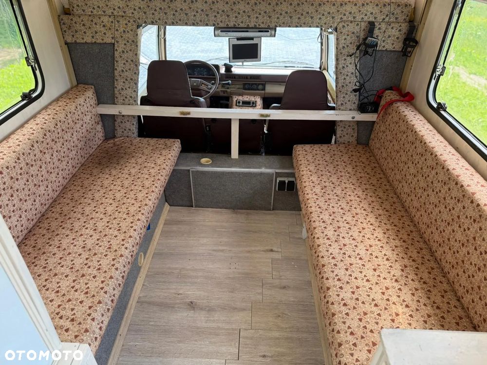 Mitsubishi L300 ~ Kamper ~ 6 osób ~ w pełni sprawny ~ Sprowadzony ~ Możliwość dowozu po zakupie - 12
