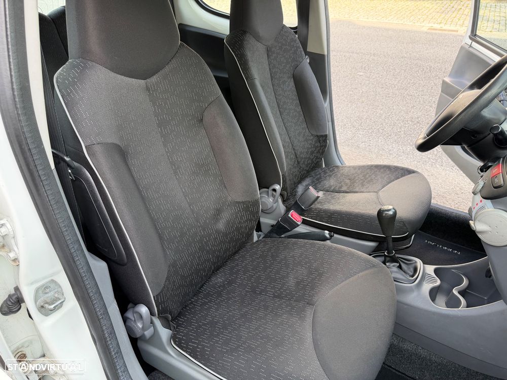 Peugeot 107 1.0 Millesim 200 - 10