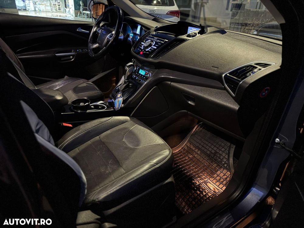 Ford Kuga 2.0 TDCi 4x4 Aut. Titanium - 9