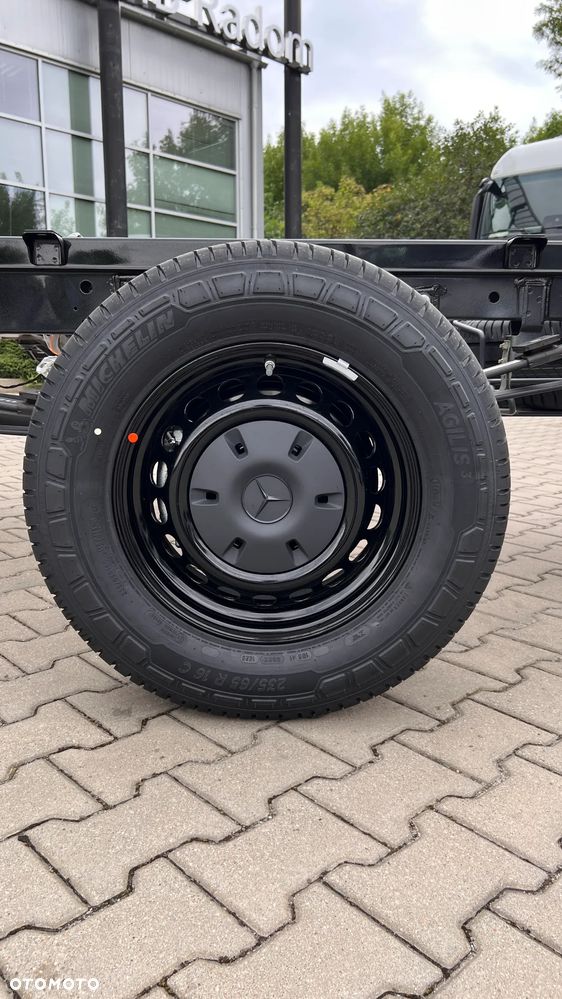 Mercedes-Benz Sprinter 319 CDI - 23