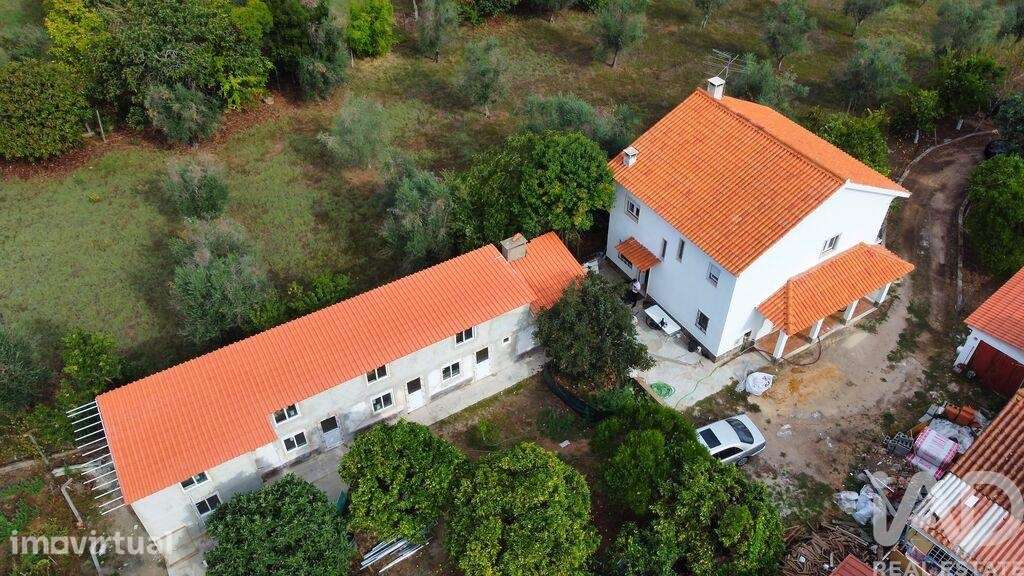 Moradia isolada T8 em Tomar e Santa Maria dos Olivais de 147,14 m2 - Grande imagem: 5/40