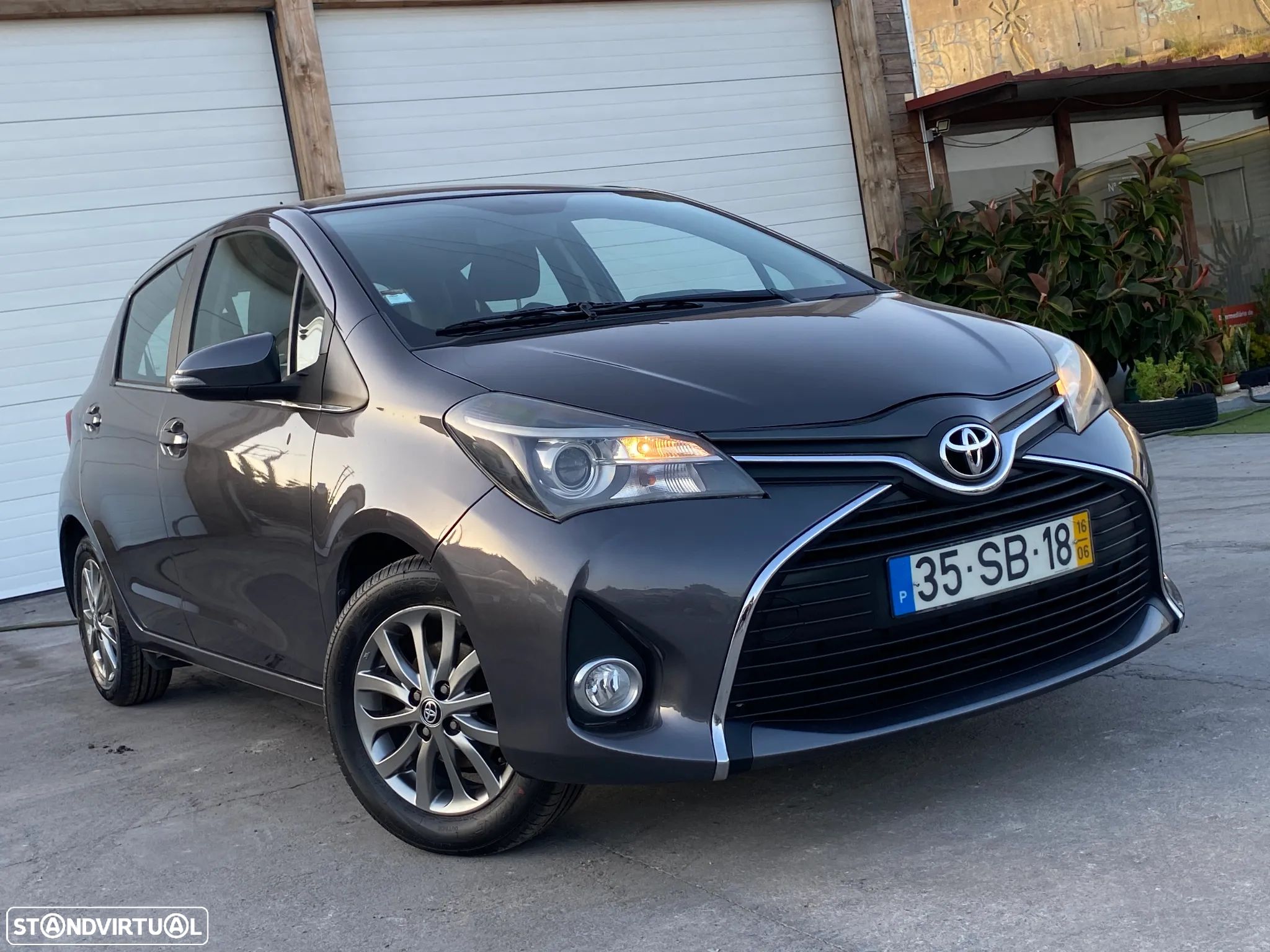 Toyota Yaris 1.0 VVT-i ACtive+AC - 1