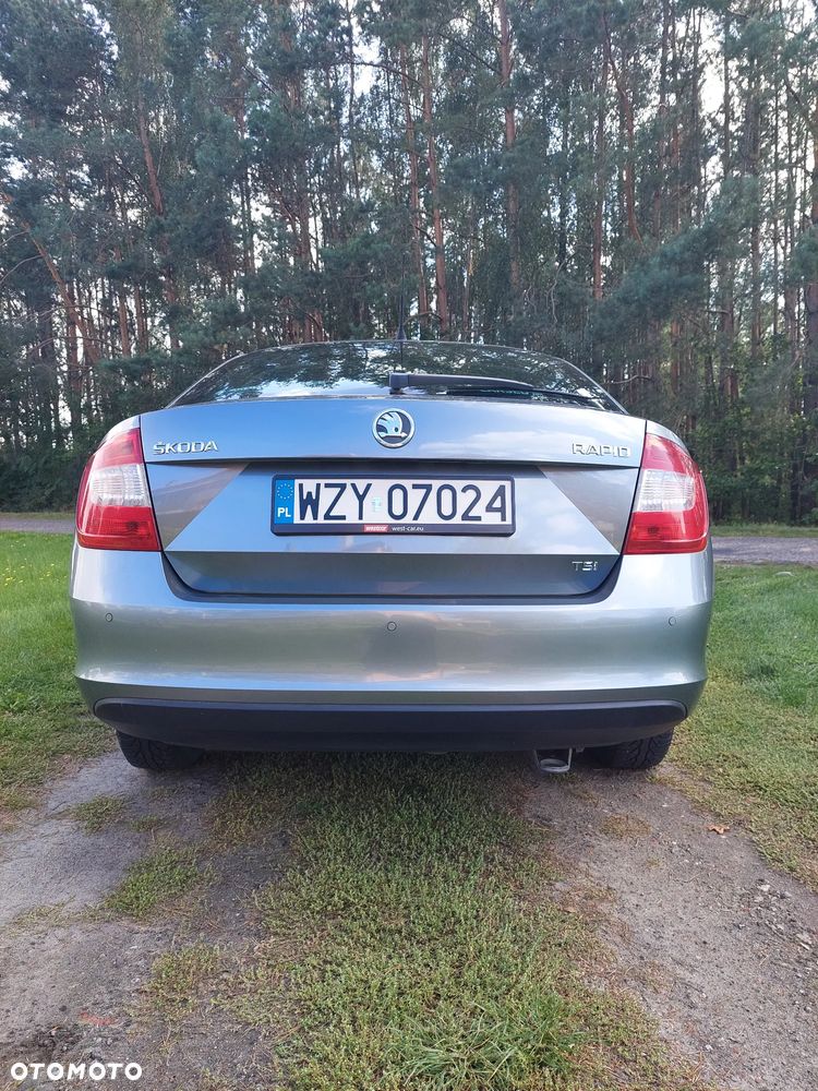 Skoda RAPID 1.2 TSI Ambition - 4