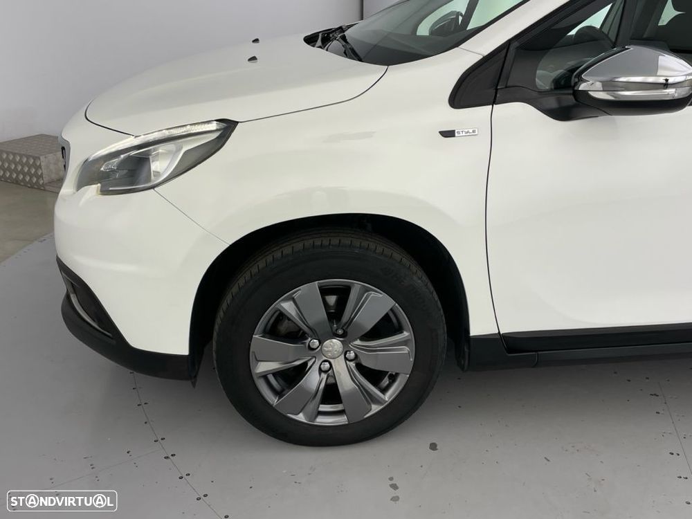 Peugeot 2008 - 19