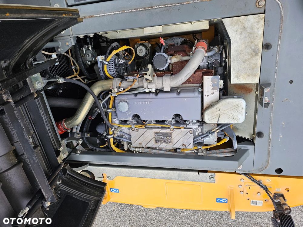 Liebherr R 922 LC R922 LC - 18