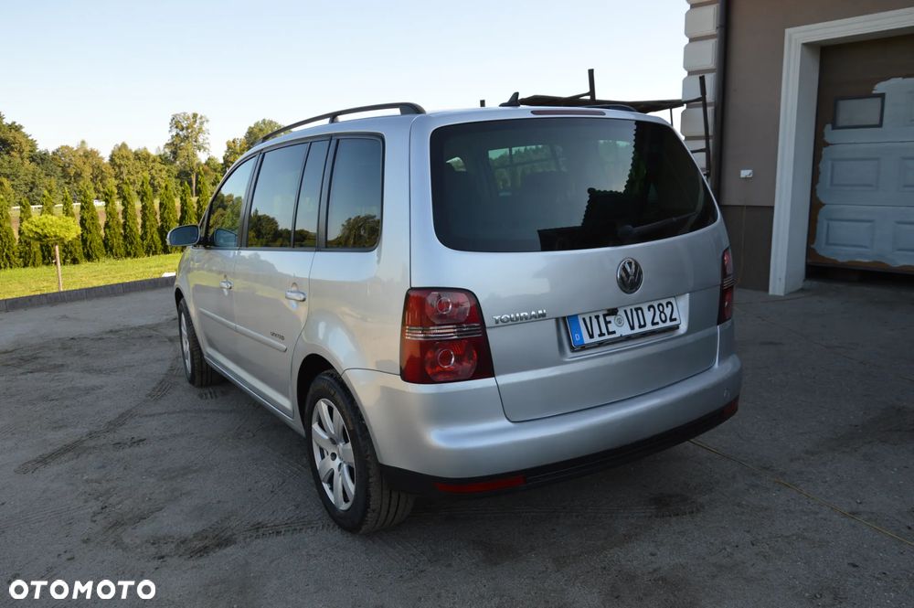 Volkswagen Touran 2.0 TDI United - 10