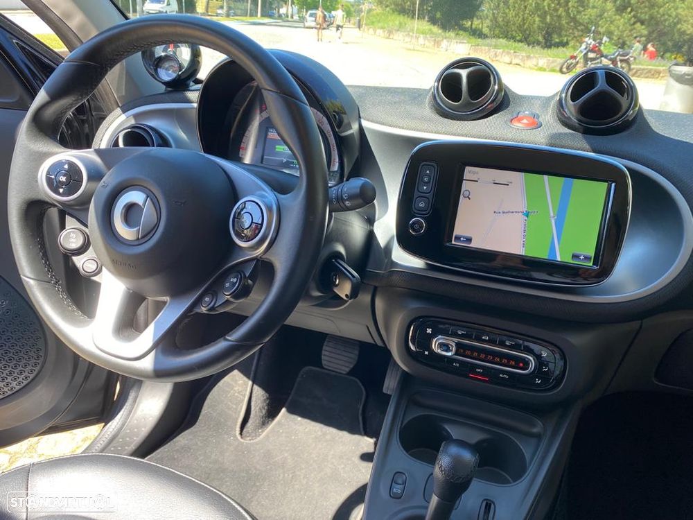Smart ForFour - 2