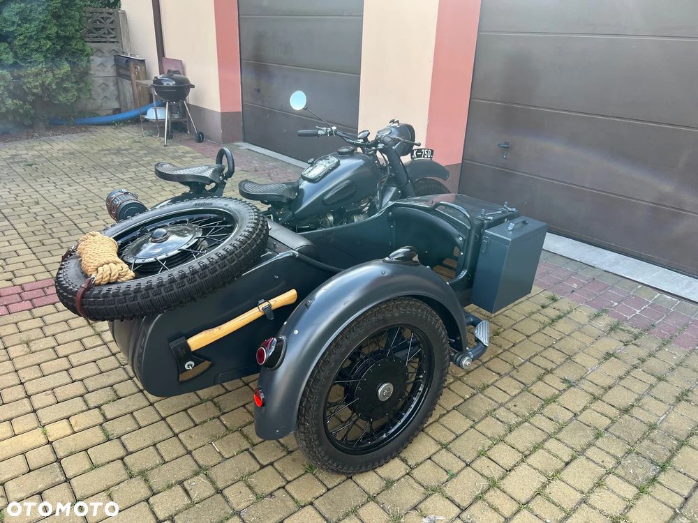 Dniepr K 750 - 4