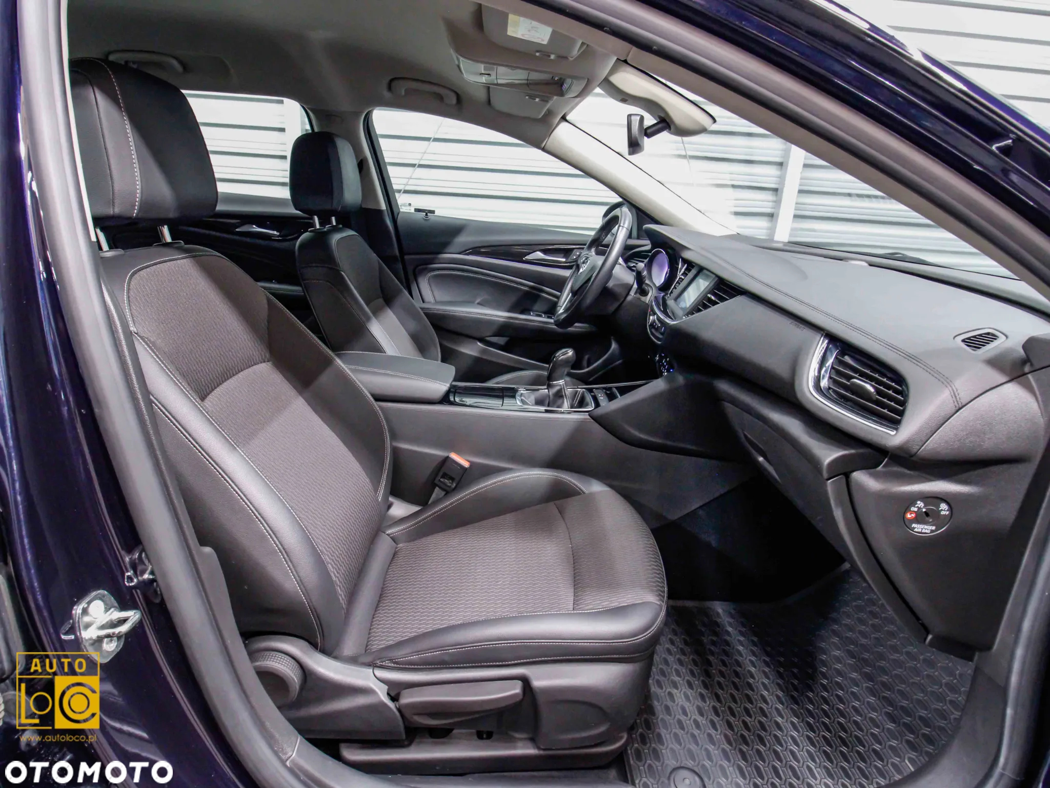 Opel Insignia 2.0 CDTI Cosmo S&S - 10