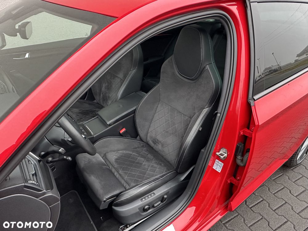 Skoda Superb 2.0 TDI SCR Sportline DSG - 17