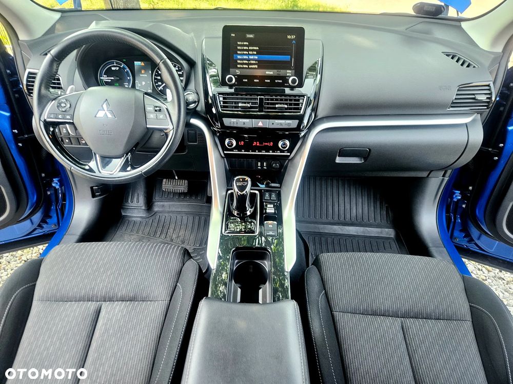 Mitsubishi Eclipse Cross 4WD Basis - 25
