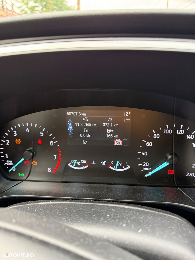 Ford Kuga - 8