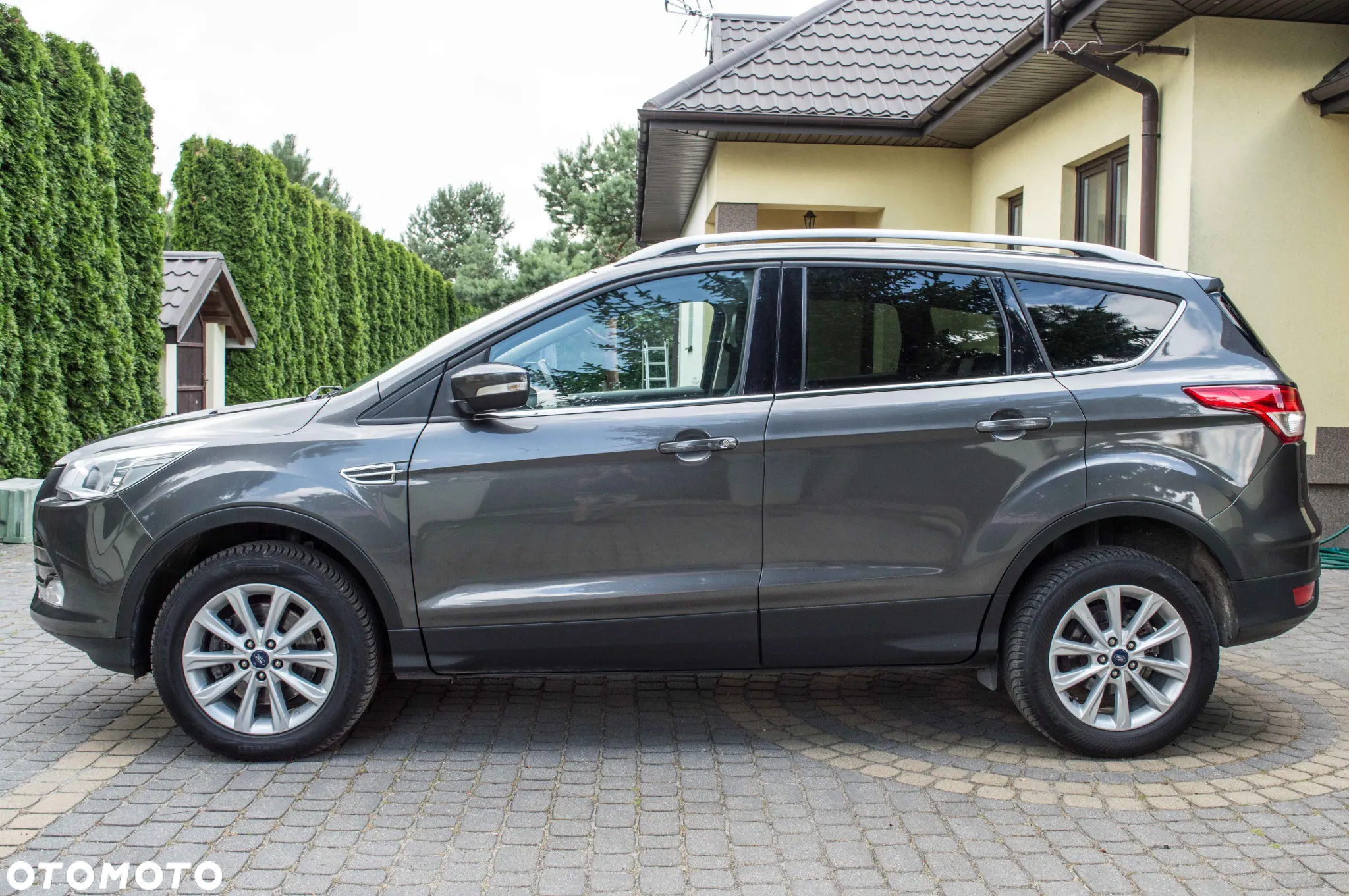 Ford Kuga 2.0 TDCi 4x4 Titanium - 5