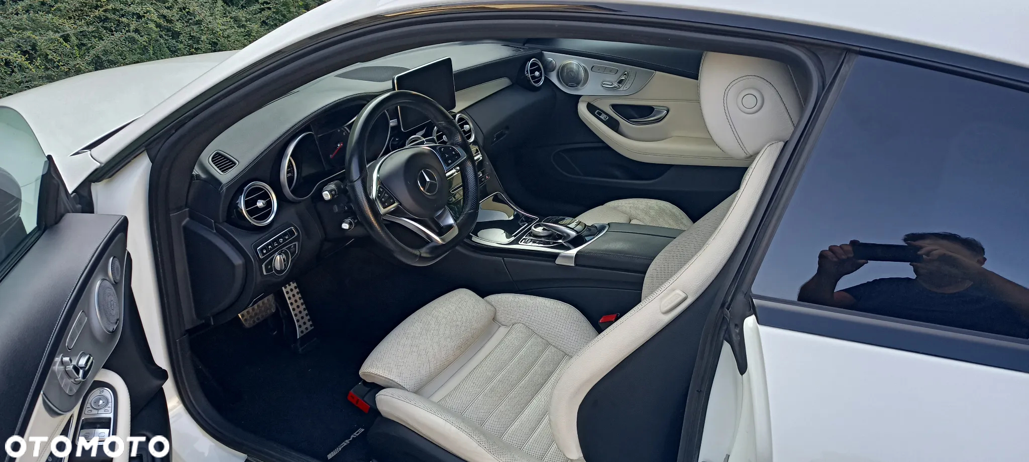 Mercedes-Benz Klasa C 300 9G-TRONIC - 4