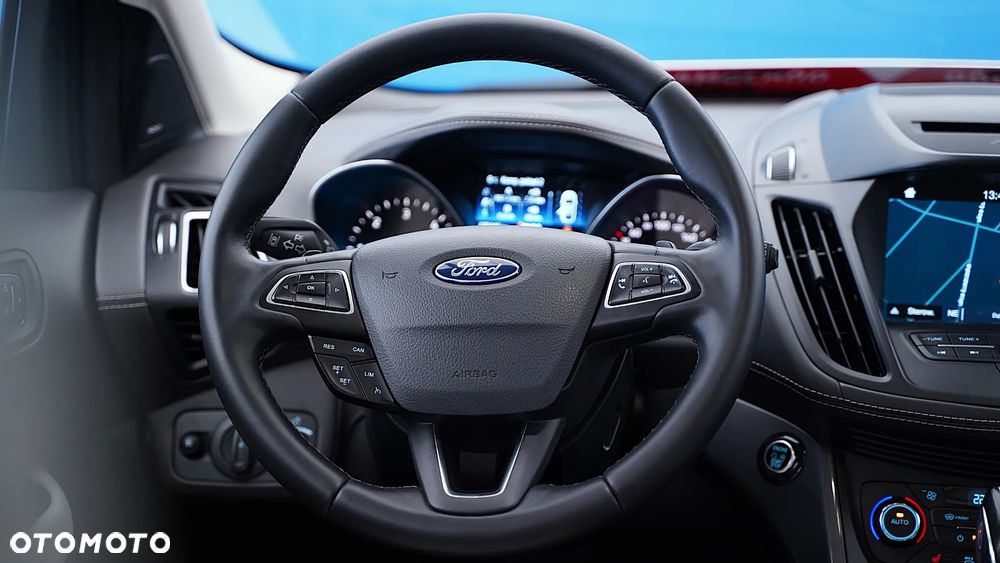 Ford Kuga 2.0 TDCi 4x4 Vignale - 23