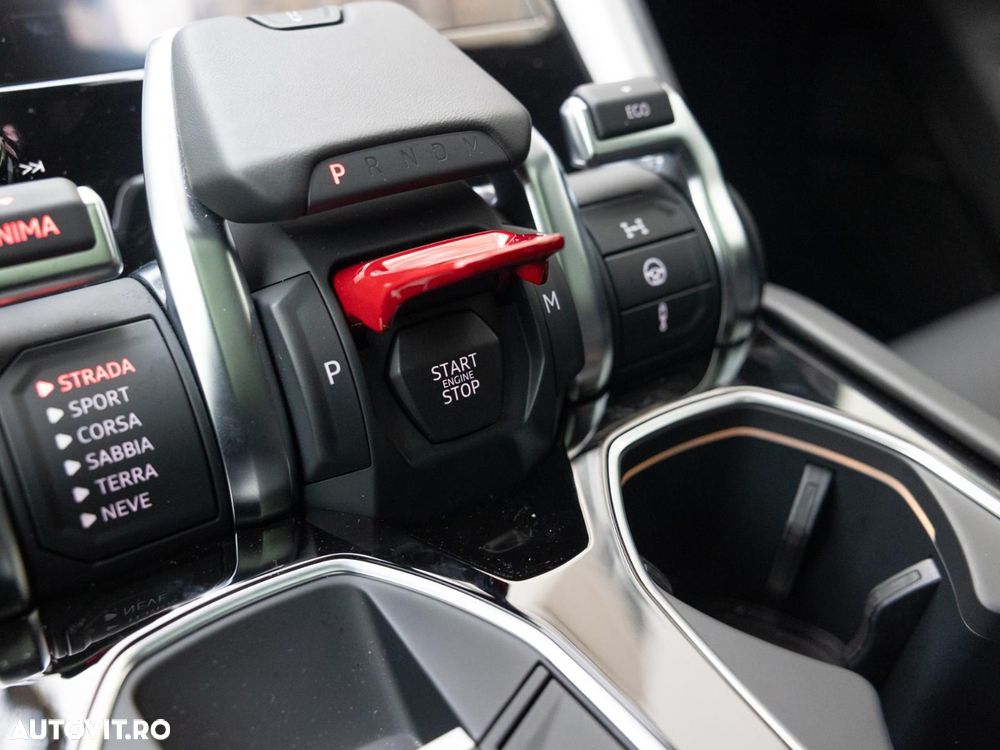 Lamborghini URUS - 29