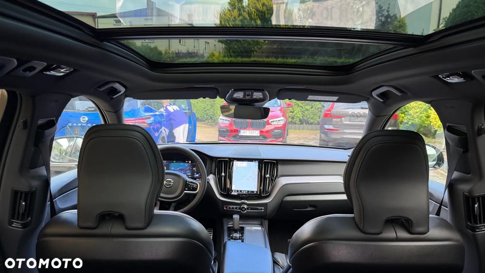 Volvo XC 60 B4 D Ultimate Dark - 29