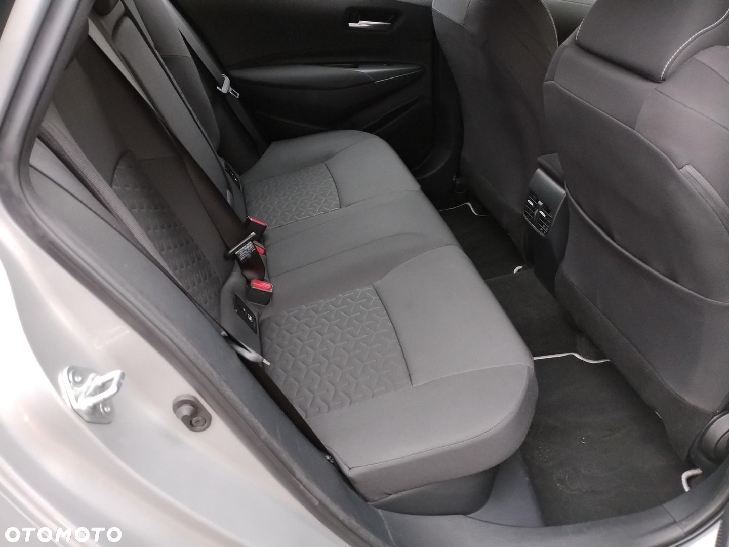 Toyota Corolla - 15