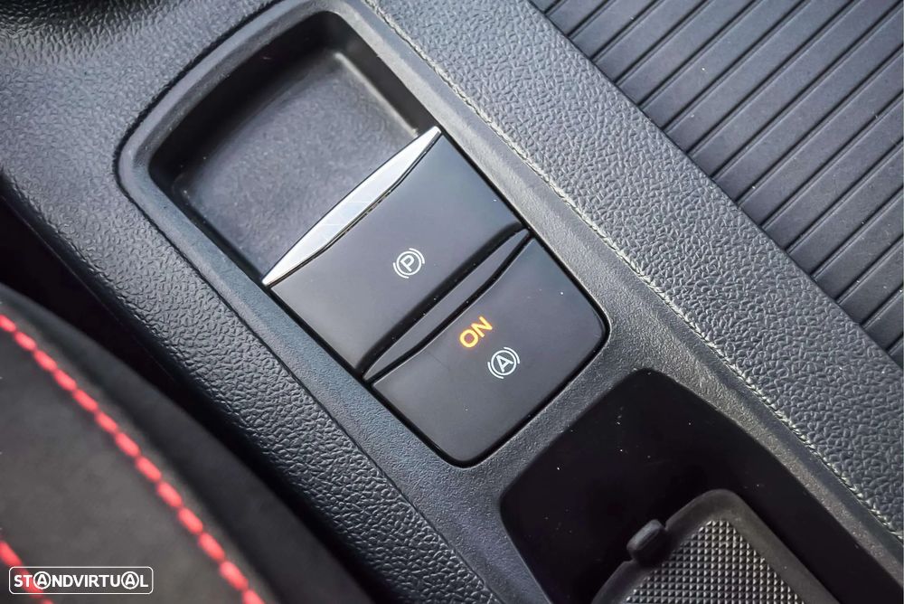 Ford Focus SW 1.0 EcoBoost MHEV ST-Line X Aut. - 19