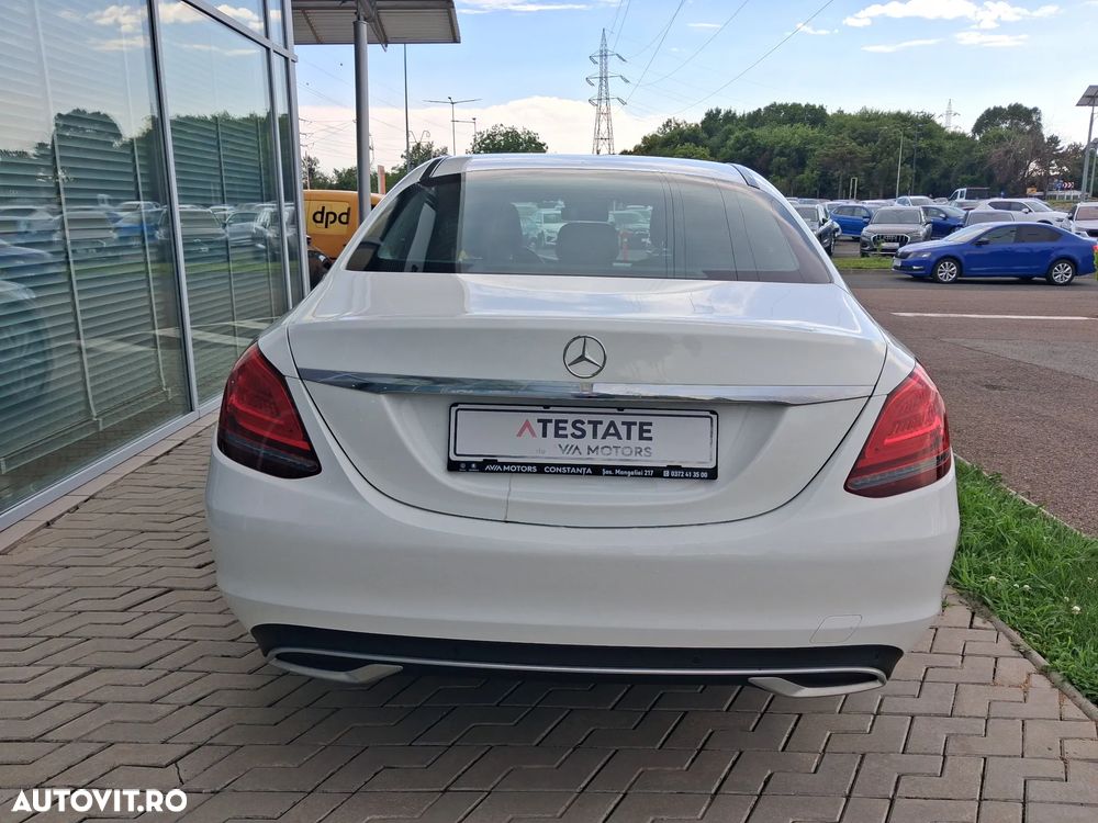 Mercedes-Benz C 180 Aut. - 8