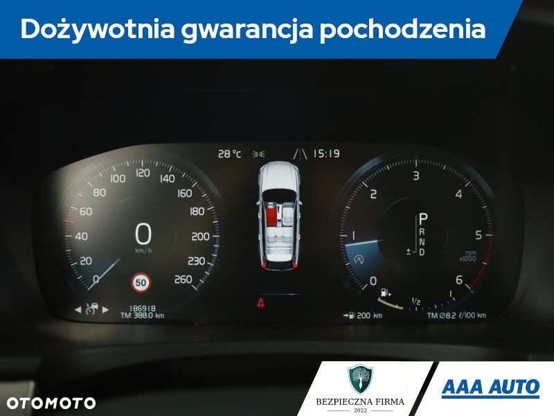 Volvo V90 Cross Country - 10