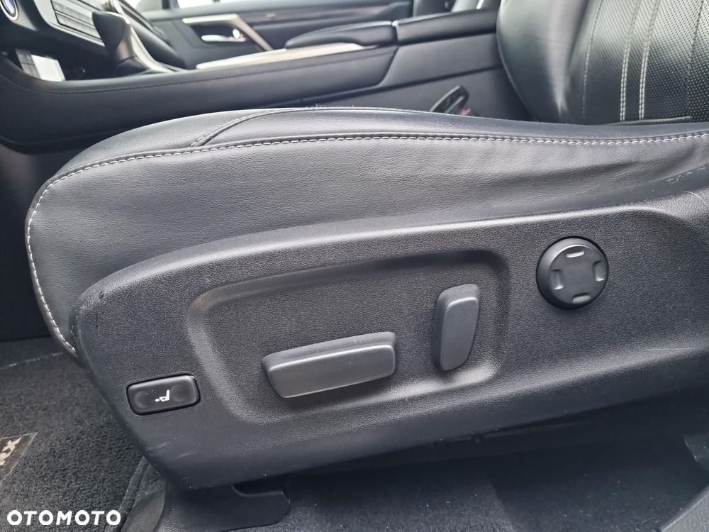 Lexus RX 450h L Omotenashi - 20