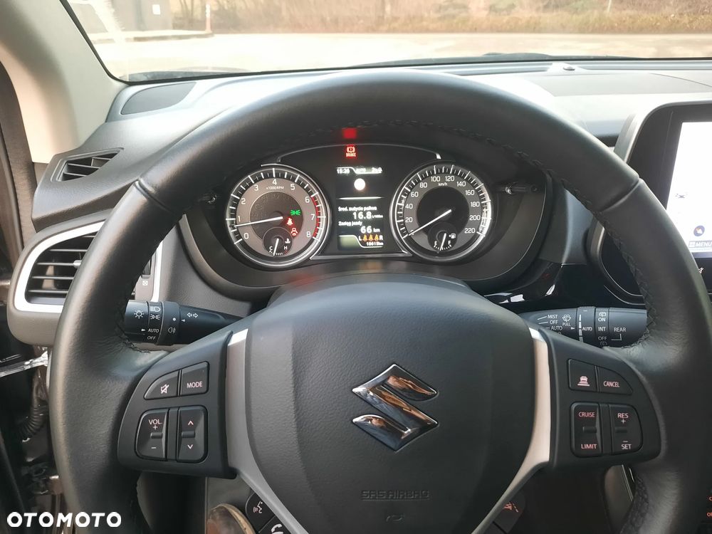 Suzuki SX4 S-Cross - 12